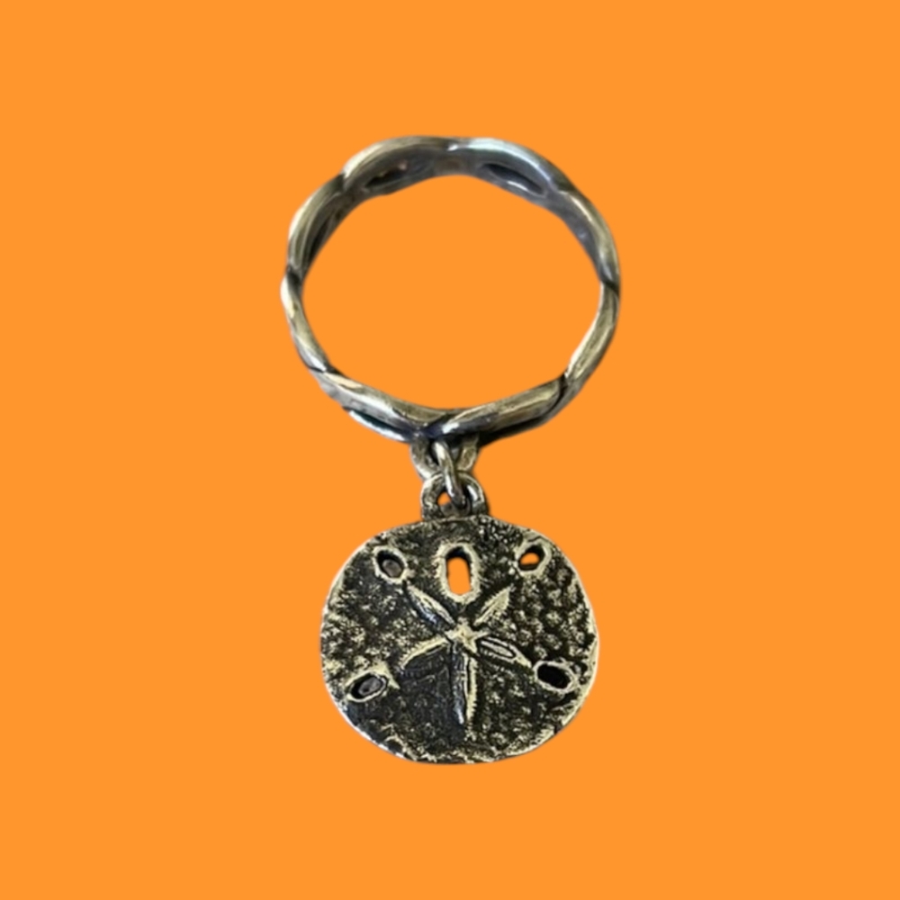 James Avery Silver Sand Dollar Charm Ring